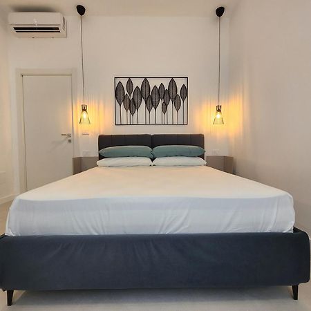 Matteotti Royale Apartments Syracuse Esterno foto